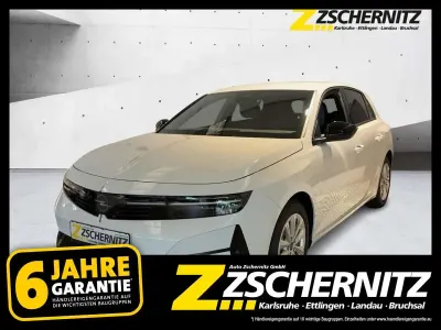 Neu Opel Astra Edition 131 PS (96 kW) 2026 Weiß Limousine