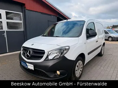 Gebraucht Mercedes Citan 108 80 PS (58 kW) 2020 Weiß Van / Kleinbus