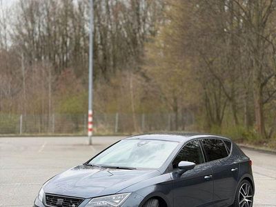 Second-hand Seat Leon FR 190 CP (139 kW) 2019 Gri Berlinǎ