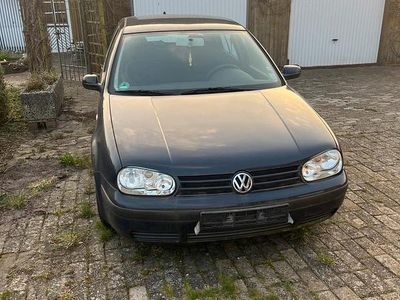 Gebraucht VW Golf IV 75 PS (55 kW) 1999 Blau Kleinwagen