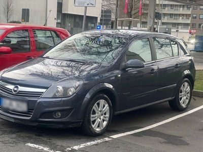 gebraucht Opel Astra 1.7 Cdti 2009