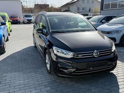 Usata VW Touran R-line 116 CV (85 kW) 2017 Nero Monovolume