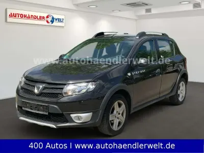 Gebraucht Dacia Sandero Stepway 90 PS (66 kW) 2015 Schwarz SUV