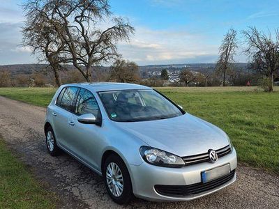 Usata VW Golf VI Trendline 80 CV (58 kW) 2009 Argento Utilitaria