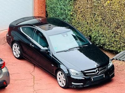 Gebraucht Mercedes C220 AMG 170 PS (125 kW) 2012 Schwarz Coupé