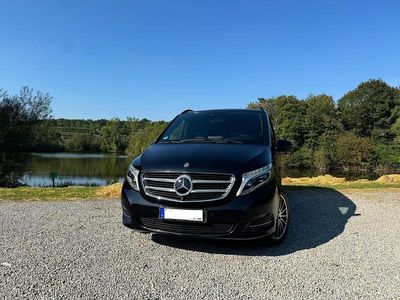 Gebraucht Mercedes V250 Exclusive 190 PS (139 kW) 2017 Schwarz Van / Kleinbus