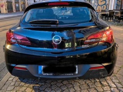Opel Astra GTC