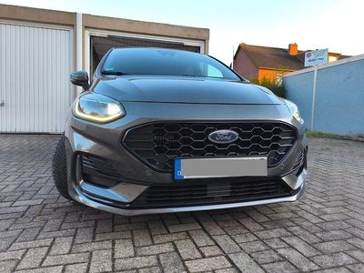 Grau Gebraucht 2023 Ford Fiesta ST-Line X Kleinwagen | 16.999 € (Guter Preis)