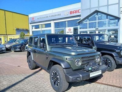 Novo BAW 212 166 HP (122 kW) 2026 Verde SUV