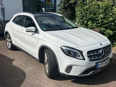 Mercedes GLA180