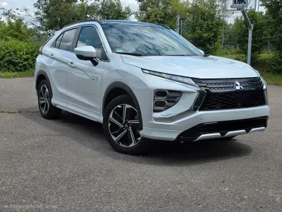Gebraucht Mitsubishi Eclipse Cross Top 188 PS (138 kW) 2022 Weiß SUV