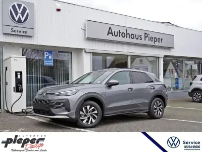 Neu VW T-Roc Life 150 PS (110 kW) 2026 Grau SUV