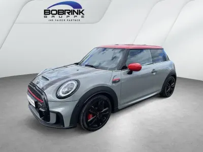 Używany Mini John Cooper Works 231 KM (169 kW) 2022 Szary Hatchback