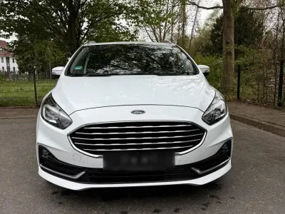 Gebraucht Ford S-MAX S 150 PS (110 kW) 2022 Weiß Van / Kleinbus