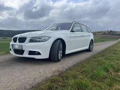 Gebraucht BMW 320 M Sport 184 PS (135 kW) 2010 Weiß Kombi