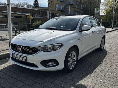Gebraucht Fiat Tipo Easy 120 PS (88 kW) 2017 Weiß Limousine