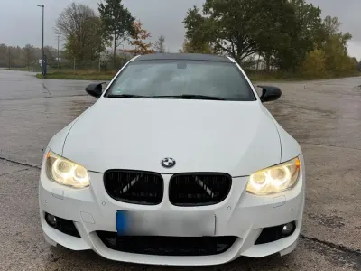 Gebraucht BMW 325 M Sport 204 PS (150 kW) 2010 Weiß Coupé