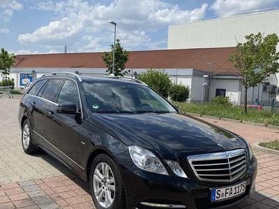 Mercedes E220