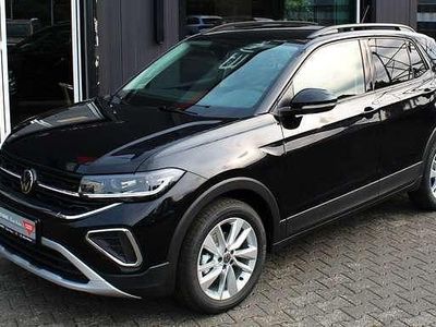 Neu VW T-Cross Life 116 PS (85 kW) 2025 Deep black perleffekt SUV