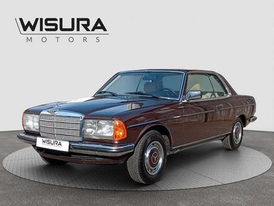 Gebraucht Mercedes 230 136 PS (100 kW) 1982 Braun Limousine