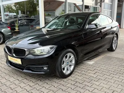 Gebraucht BMW 318 Advantage 150 PS (110 kW) 2017 Schwarz Limousine