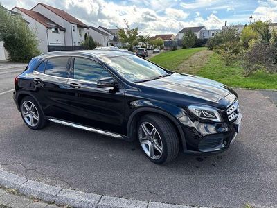 Mercedes GLA250