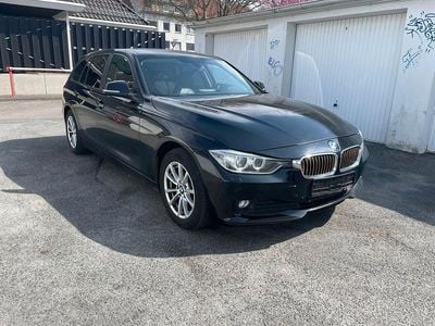 Gebraucht BMW 318 143 PS (105 kW) 2014 Schwarz Kombi