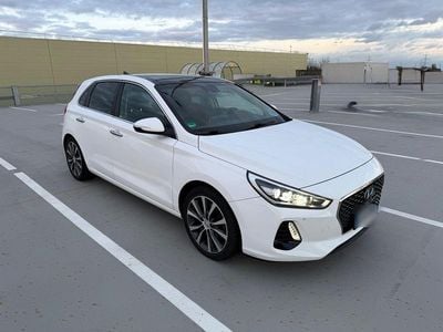 Gebraucht Hyundai i30 Premium 136 PS (100 kW) 2018 Weiß Kombi