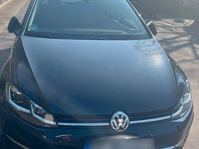 Gebraucht VW Golf VII 150 PS (110 kW) 2018 Schwarz Kleinwagen