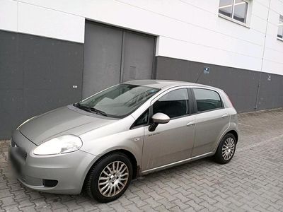 Gebraucht Fiat Punto 75 PS (55 kW) 2009 Grau Kleinwagen