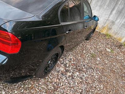 Usata BMW 320 150 CV (110 kW) 2005 Nero Berlina
