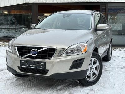 Gold Gebraucht 2011 Volvo XC60 Momentum SUV | 12.900 € (Etwas zu teuer)