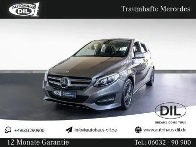 Gebraucht Mercedes B200 156 PS (114 kW) 2017 Mountaingrau  met. Kleinwagen