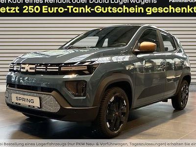 Ny Dacia Spring Extreme 47 kW (65 HK) 2025 Röd Halvkombi
