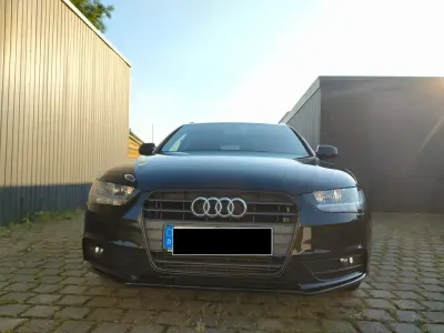 Gebraucht Audi A4 Attraction 170 PS (125 kW) 2015 Schwarz Kombi