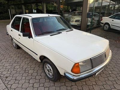 Gebraucht Renault R18 79 PS (58 kW) 1980 Weiß Limousine