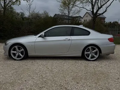 Usata BMW 330 272 CV (200 kW) 2010 Grigio Coupé