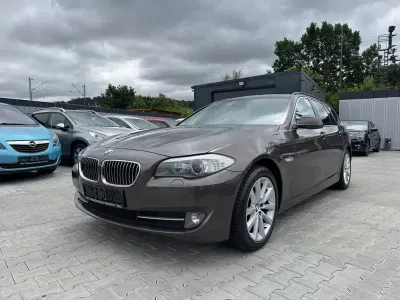 Gebraucht BMW 520 Sport Line 184 PS (135 kW) 2012 Braun Kombi