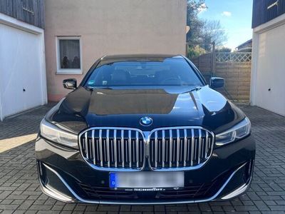 BMW 730