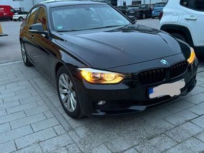 gebraucht BMW 320 i f30 184ps