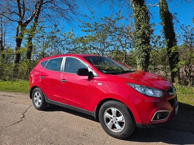 Gebraucht Hyundai ix35 Comfort 135 PS (99 kW) 2013 Rot SUV