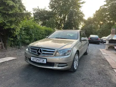 Gebraucht Mercedes C300 231 PS (169 kW) 2010 Beige Limousine