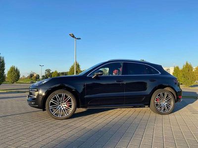 Schwarz Gebraucht 2015 Porsche Macan Turbo SUV | 48.500 € (Teuer)