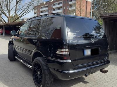 Gebraucht Mercedes ML320 218 PS (160 kW) 2001 Schwarz SUV