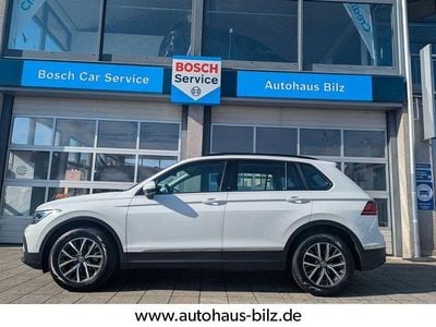 Gebraucht VW Tiguan Life 150 PS (110 kW) 2023 Pure white SUV