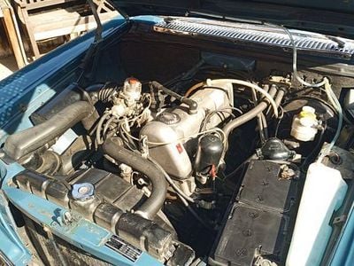 Gebraucht Mercedes 200/8 95 PS (69 kW) 1975 Blau Limousine