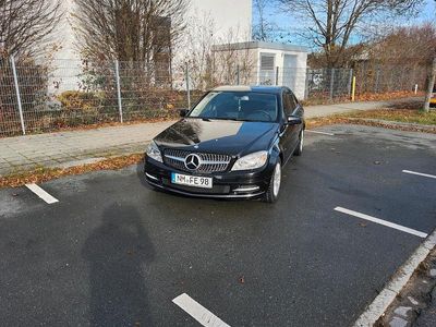 Mercedes C200