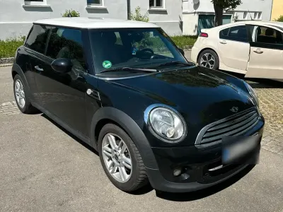 Gebraucht Mini Cooper 122 PS (89 kW) 2011 Schwarz Kleinwagen