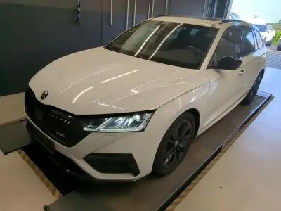 Gebraucht Skoda Octavia RS 200 PS (147 kW) 2022 Weiß Limousine