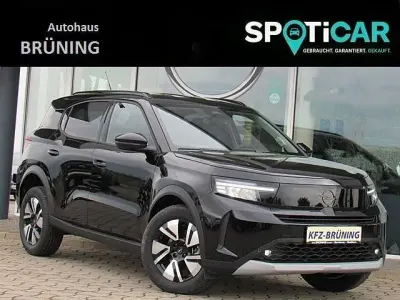 Neu Opel Frontera Ultimate 145 PS (106 kW) 2026 Schwarz SUV